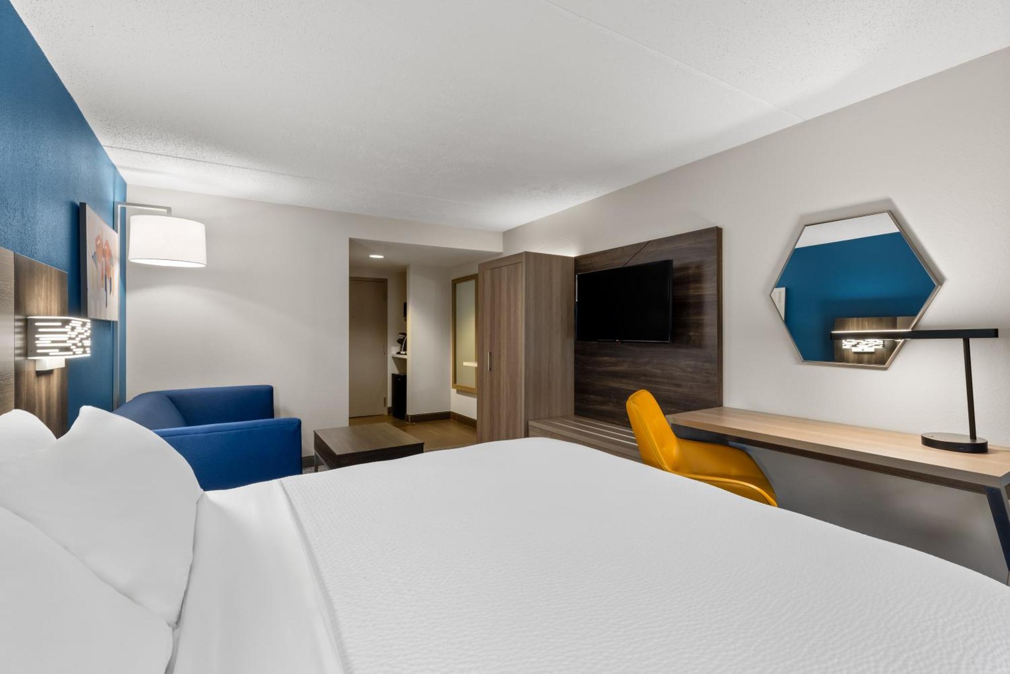Holiday Inn Express Danbury I-84, An Ihg Hotel Екстериор снимка