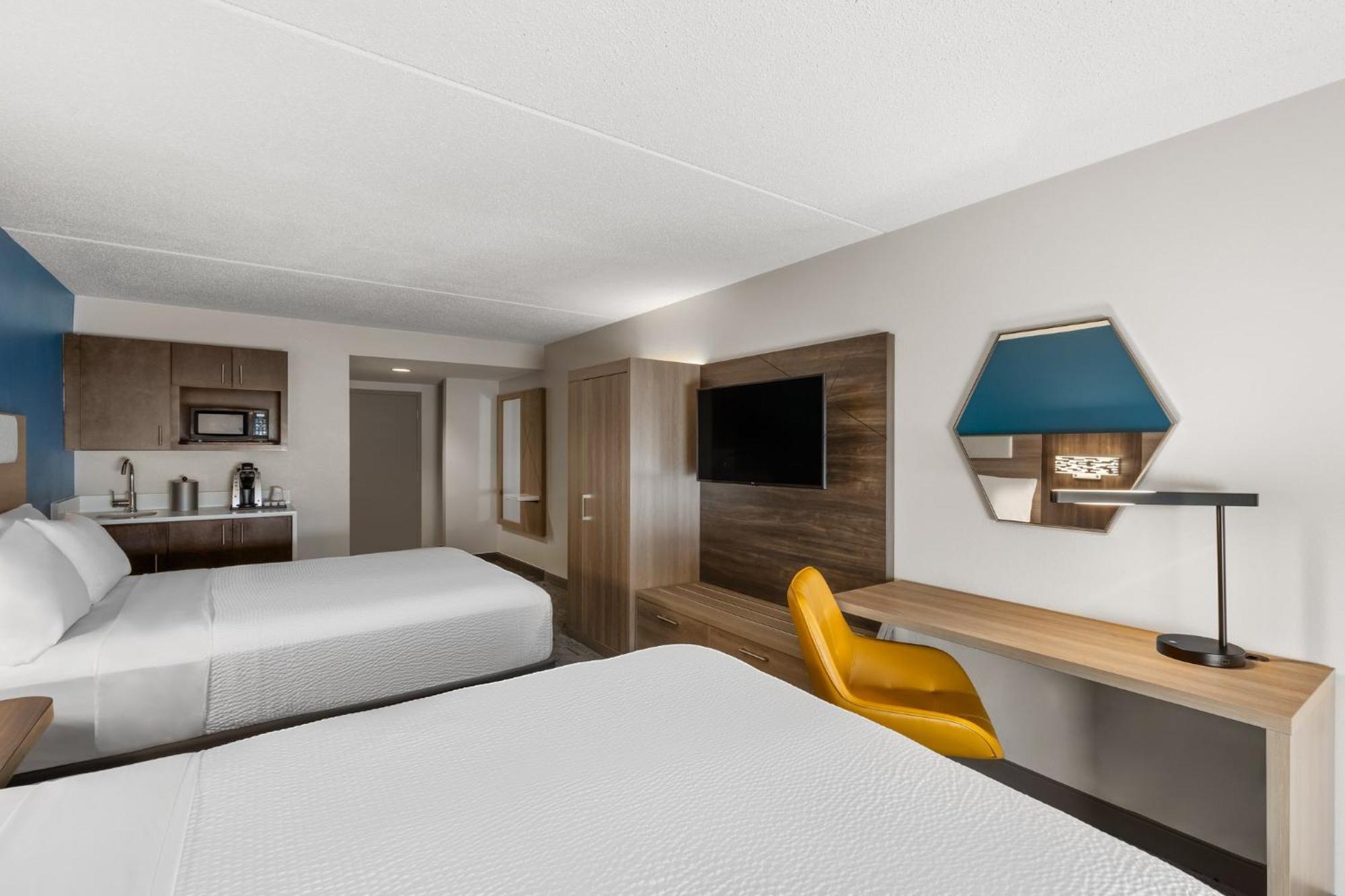 Holiday Inn Express Danbury I-84, An Ihg Hotel Екстериор снимка