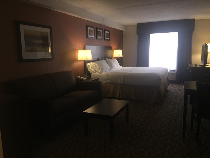 Holiday Inn Express Danbury I-84, An Ihg Hotel Екстериор снимка